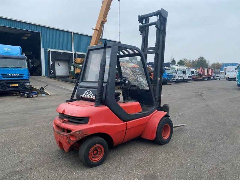 Linde H30 H 30 Diesel !!!LOW HOURS!!! - Diesel forklift: picture 5 Linde H30 H 30 Diesel !!!LOW HOURS!!! - Diesel forklift: picture 5