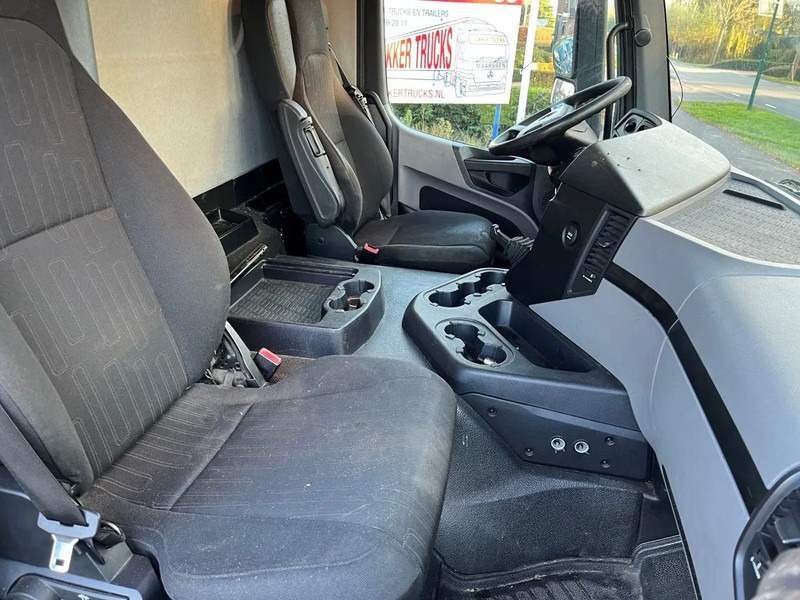 Mercedes-Benz Antos CARRIER FRIGO !! LOW KM !! - Refrigerated truck: picture 5 Mercedes-Benz Antos CARRIER FRIGO !! LOW KM !! - Refrigerated truck: picture 5