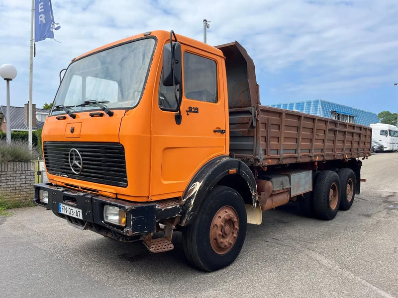 Mercedes-Benz SK 2628 6X4 FULL STEEL SPRING KIPPER MANUAL GEARBOX - Tipper: picture 1 Mercedes-Benz SK 2628 6X4 FULL STEEL SPRING KIPPER MANUAL GEARBOX - Tipper: picture 1