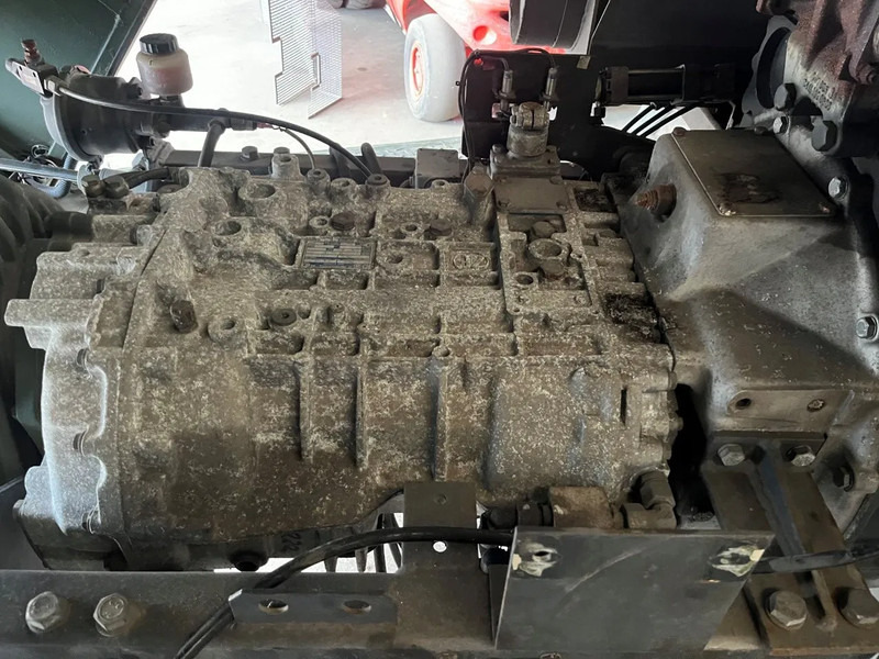 Engine Mercedes-Benz V6 TURBO ENGINE MECHANIC FUEL PUMP + INJECTORS !!! 2 PIECES AVAILABLE !!! OM441LA OM 441: picture 5 Engine Mercedes-Benz V6 TURBO ENGINE MECHANIC FUEL PUMP + INJECTORS !!! 2 PIECES AVAILABLE !!! OM441LA OM 441: picture 5