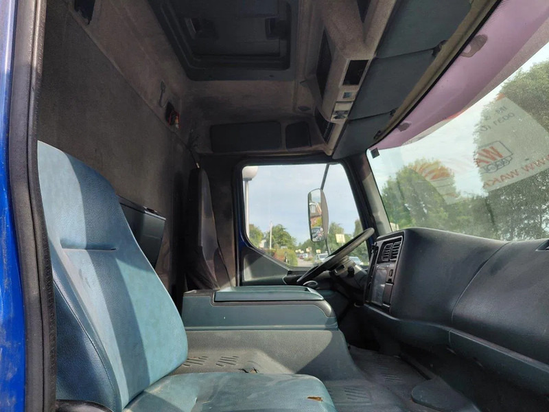 Tanker truck Renault Premium 300 6x2 Silo !!! MECHANIC INJECTORS AND FUEL PUMP !!!: picture 11 Tanker truck Renault Premium 300 6x2 Silo !!! MECHANIC INJECTORS AND FUEL PUMP !!!: picture 11