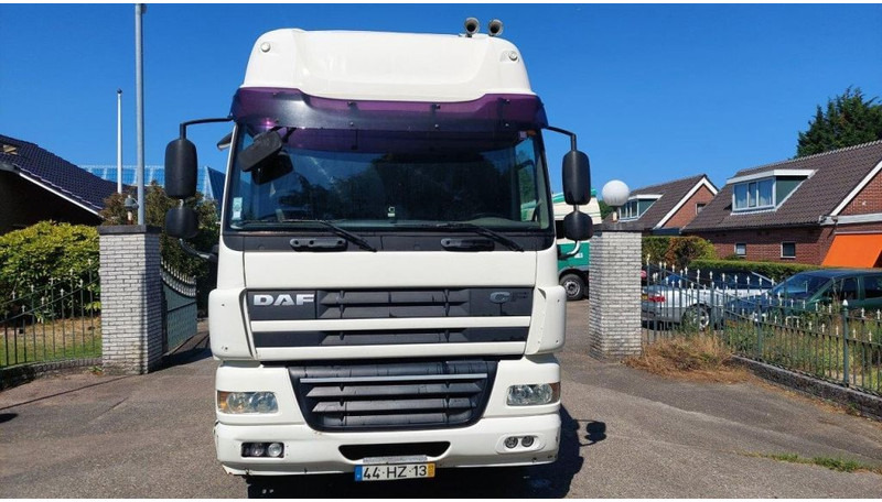 DAF CF 85.410 4x2 MANUAL 410 POWER - Tractor unit: picture 5 DAF CF 85.410 4x2 MANUAL 410 POWER - Tractor unit: picture 5