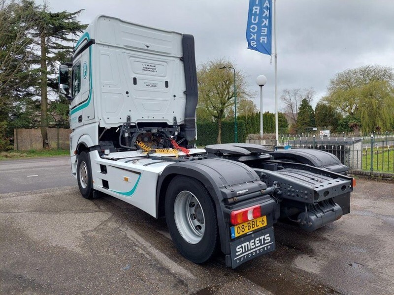 Mercedes-Benz Actros 1842 - Tractor unit: picture 4 Mercedes-Benz Actros 1842 - Tractor unit: picture 4