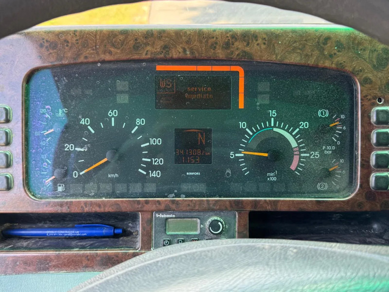 Tractor unit Mercedes-Benz Actros 1848 V8 EPS 3 PEDAL WITH RETARDER AND AIRCO: picture 9 Tractor unit Mercedes-Benz Actros 1848 V8 EPS 3 PEDAL WITH RETARDER AND AIRCO: picture 9