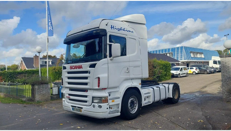 Scania R420 4x2 MANUAL GEARBOX RETARDER - Tractor unit: picture 1 Scania R420 4x2 MANUAL GEARBOX RETARDER - Tractor unit: picture 1