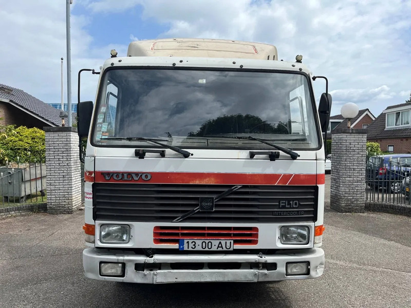 Volvo FL 10.320 4X2 TRUCKHEAD FULL STEEL SUSPENSION - Tractor unit: picture 2 Volvo FL 10.320 4X2 TRUCKHEAD FULL STEEL SUSPENSION - Tractor unit: picture 2