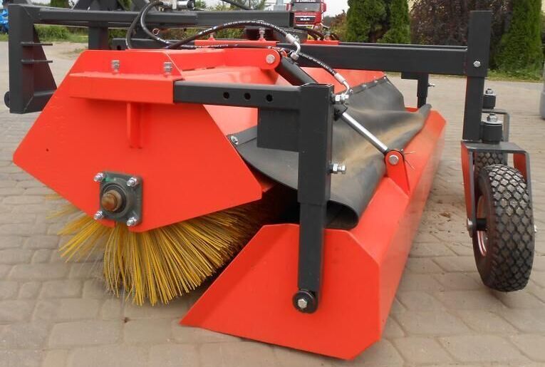 METAL-TECHNIK Zamiatarka 1,6/Sweeper - Broom for Road sweeper: picture 5 METAL-TECHNIK Zamiatarka 1,6/Sweeper - Broom for Road sweeper: picture 5