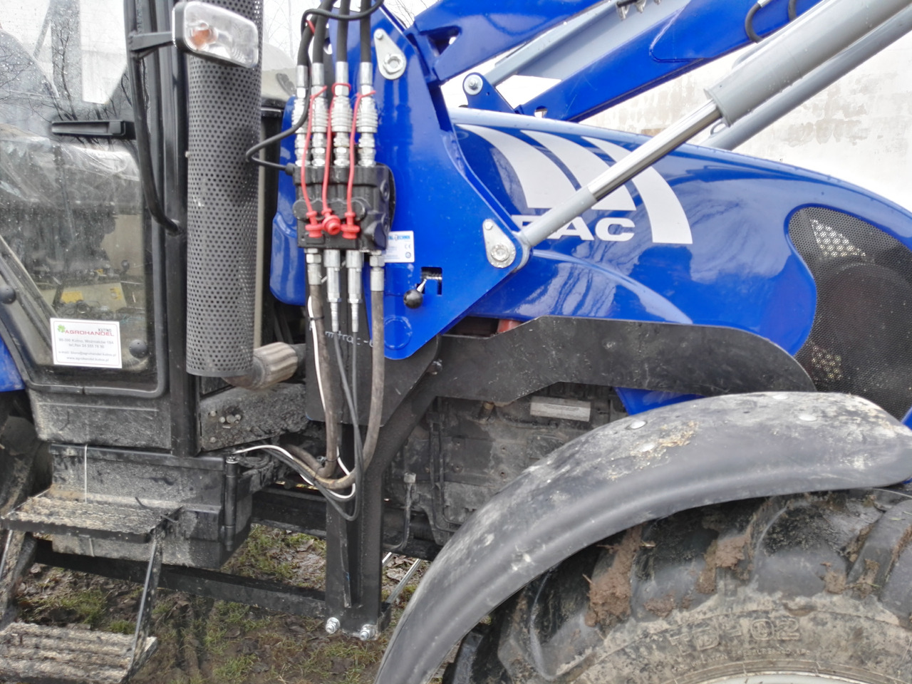 Metal-Technik Frontlader LANDINI / Ładowacz czołowy do LANDINI - Front loader for tractor for Farm tractor: picture 4 Metal-Technik Frontlader LANDINI / Ładowacz czołowy do LANDINI - Front loader for tractor for Farm tractor: picture 4