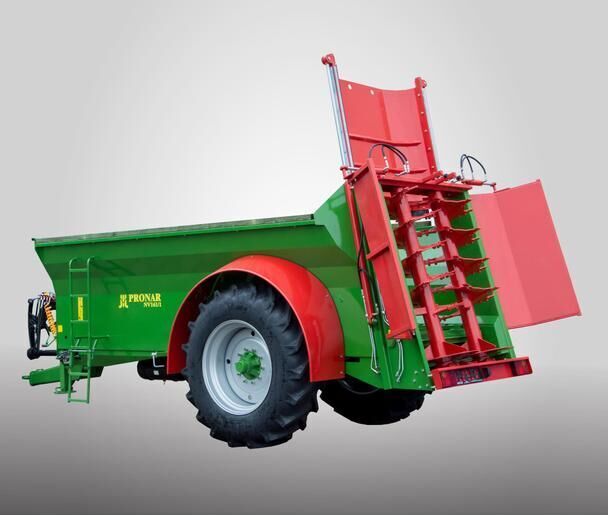 PRONAR NV161/3 - Manure spreader: picture 4 PRONAR NV161/3 - Manure spreader: picture 4