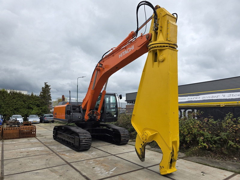 Hitachi zx350lcn-5B labounty scrap shear hitachi zx 350 genesis labounty fortress - Material handler: picture 3 Hitachi zx350lcn-5B labounty scrap shear hitachi zx 350 genesis labounty fortress - Material handler: picture 3