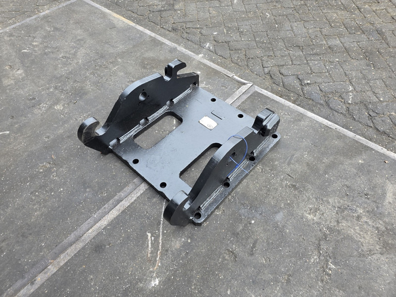 Kopplaat npk cw40 cw30 adapter plate verachtert cw40 - Quick coupler for Construction machinery: picture 3 Kopplaat npk cw40 cw30 adapter plate verachtert cw40 - Quick coupler for Construction machinery: picture 3