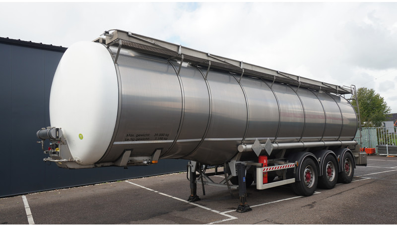 Indox 3 AXLE ADR CHEMICAL AD-BLUE TANK TRAILER 35.115LTR - Tanker semi-trailer: picture 2 Indox 3 AXLE ADR CHEMICAL AD-BLUE TANK TRAILER 35.115LTR - Tanker semi-trailer: picture 2