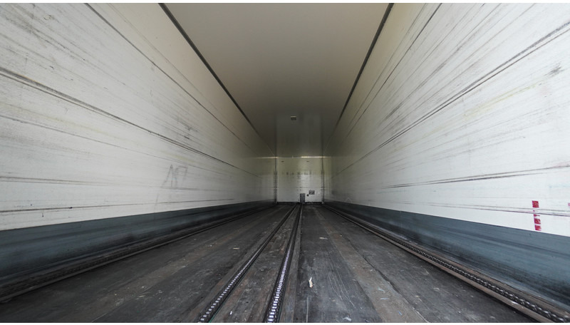 Jumbo 3 AXLE CLOSED BOX - Closed box semi-trailer: picture 4 Jumbo 3 AXLE CLOSED BOX - Closed box semi-trailer: picture 4