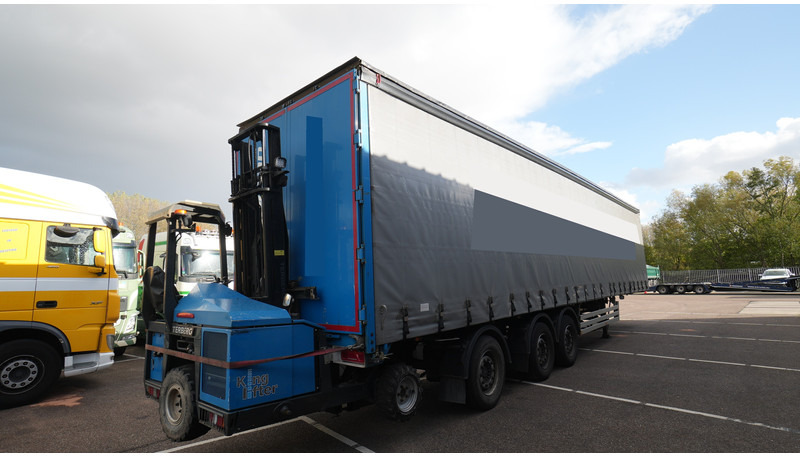 Jumbo 3 AXLE CURTAINSIDE TRAILER WITH TERBERG FORKLIFT - Curtainsider semi-trailer: picture 3 Jumbo 3 AXLE CURTAINSIDE TRAILER WITH TERBERG FORKLIFT - Curtainsider semi-trailer: picture 3