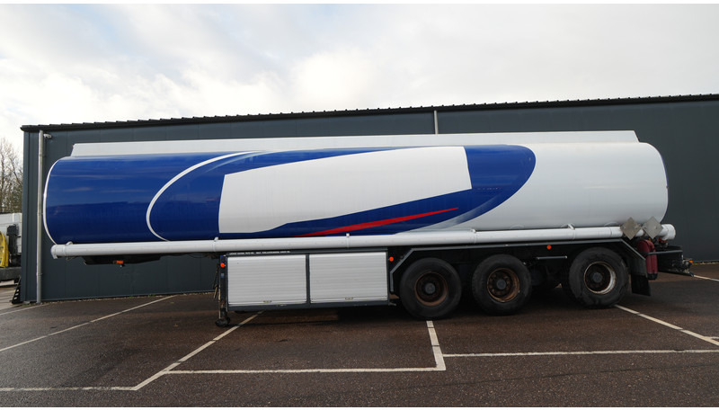 LAG 3 AXLE ADR FUEL TANK TRAILER 45.000ltr - Tanker semi-trailer: picture 1 LAG 3 AXLE ADR FUEL TANK TRAILER 45.000ltr - Tanker semi-trailer: picture 1