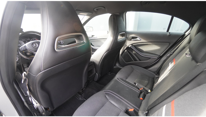 Mercedes-Benz A180CDI EURO 5 - Minibus, People carrier: picture 5 Mercedes-Benz A180CDI EURO 5 - Minibus, People carrier: picture 5