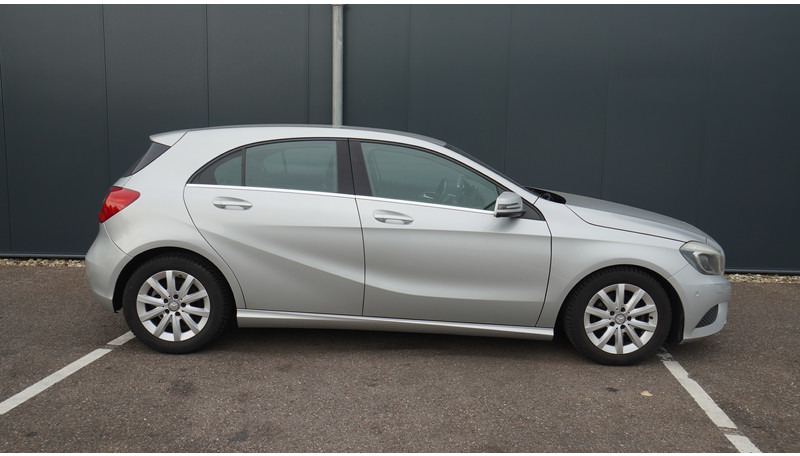 Mercedes-Benz A180CDI EURO 5 - Minibus, People carrier: picture 4 Mercedes-Benz A180CDI EURO 5 - Minibus, People carrier: picture 4