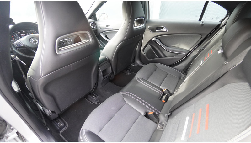 Mercedes-Benz A180d EURO6 - Minibus, People carrier: picture 5 Mercedes-Benz A180d EURO6 - Minibus, People carrier: picture 5