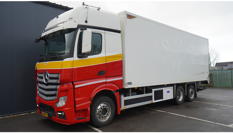 Mercedes-Benz ACTROS 2745 6X2 FRIGO 860.000KM - Refrigerated truck: picture 3 Mercedes-Benz ACTROS 2745 6X2 FRIGO 860.000KM - Refrigerated truck: picture 3