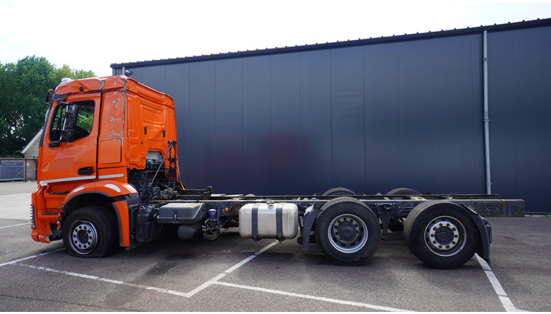 Mercedes-Benz ANTOS 2843 6x2 DAMAGED VEHICLE - Cab chassis truck: picture 1 Mercedes-Benz ANTOS 2843 6x2 DAMAGED VEHICLE - Cab chassis truck: picture 1