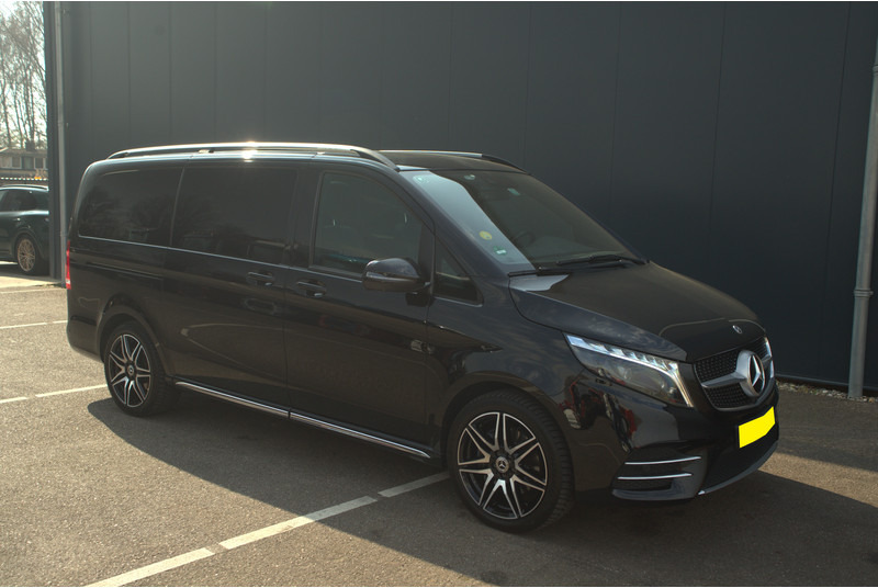 Mercedes-Benz V300 AMG EXCLUSIVE 4-MATIC AIRMATIC - Minibus, People carrier: picture 5 Mercedes-Benz V300 AMG EXCLUSIVE 4-MATIC AIRMATIC - Minibus, People carrier: picture 5