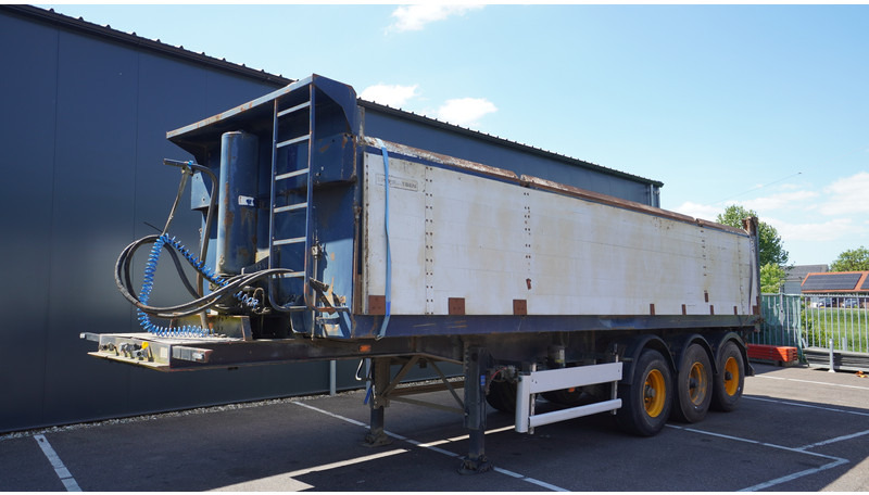 Renders 3 AXLE TIPPER TRAILER - Tipper semi-trailer: picture 2 Renders 3 AXLE TIPPER TRAILER - Tipper semi-trailer: picture 2