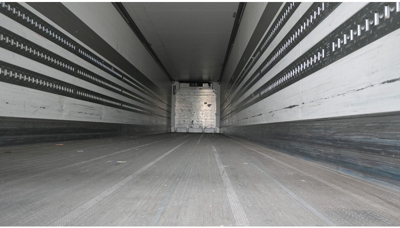 Schmitz Cargobull 3 AXLE FRIGO TRAILER - Refrigerated semi-trailer: picture 4 Schmitz Cargobull 3 AXLE FRIGO TRAILER - Refrigerated semi-trailer: picture 4