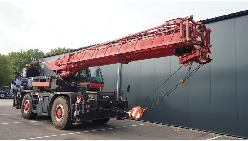 Tadano-Faun GR-300EX WITH JIB 4X4X4 ROUGH TERRAIN CRANE - Crane truck: picture 4 Tadano-Faun GR-300EX WITH JIB 4X4X4 ROUGH TERRAIN CRANE - Crane truck: picture 4