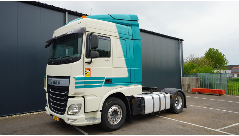 DAF XF 440 SC EURO 6 ADR - Tractor unit: picture 3 DAF XF 440 SC EURO 6 ADR - Tractor unit: picture 3