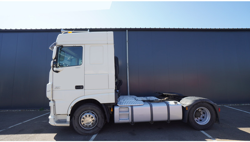 Tractor unit DAF XF 460 SC EURO 6 877.500KM: picture 1