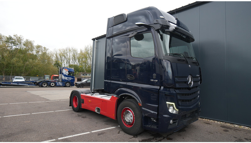 Mercedes-Benz ACTROS 1945 GIGASPACE 713.000KM - Tractor unit: picture 4 Mercedes-Benz ACTROS 1945 GIGASPACE 713.000KM - Tractor unit: picture 4