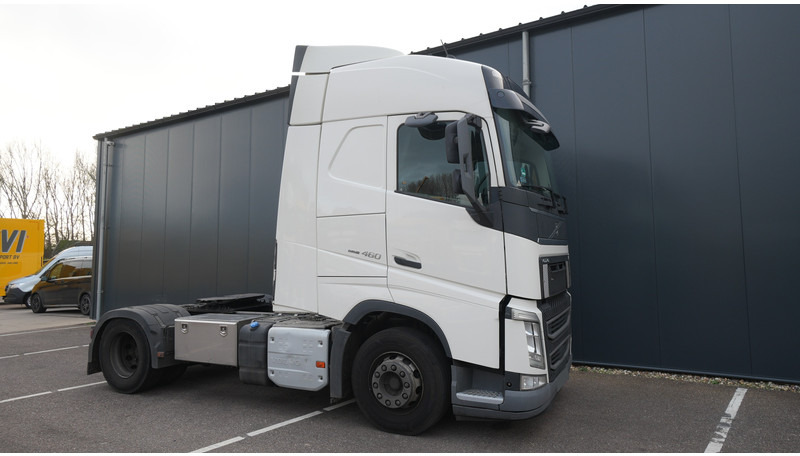 Volvo FH 460 GLOBETROTTER EURO 6 714.400KM - Tractor unit: picture 4 Volvo FH 460 GLOBETROTTER EURO 6 714.400KM - Tractor unit: picture 4