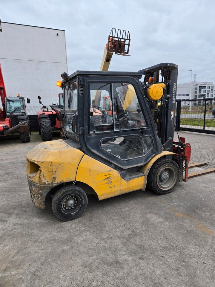 Komatsu FD30T-17 - Diesel forklift: picture 5 Komatsu FD30T-17 - Diesel forklift: picture 5