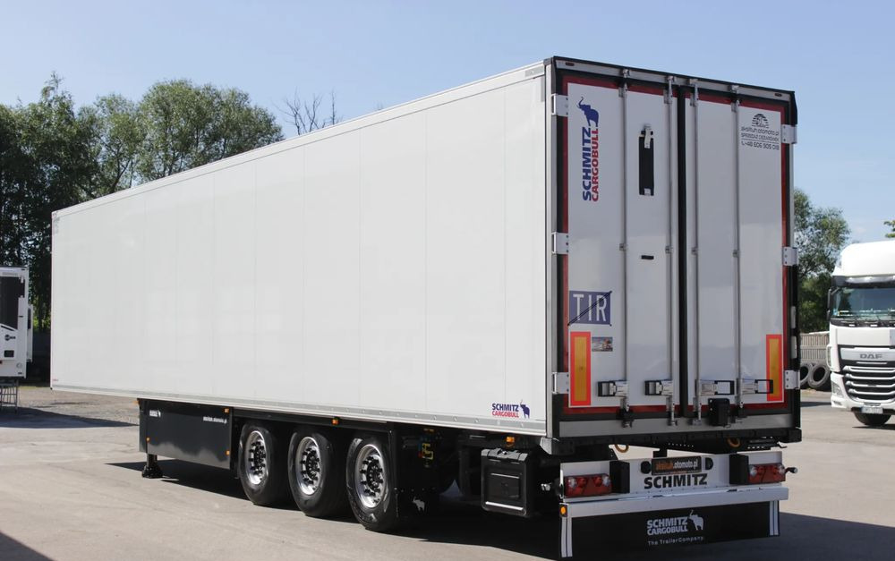 Schmitz Cargobull FP 60 V7 Thermo King SLXi 300 / JAK NOWA / ŚCIANA 7 CM / - Refrigerated semi-trailer: picture 4 Schmitz Cargobull FP 60 V7 Thermo King SLXi 300 / JAK NOWA / ŚCIANA 7 CM / - Refrigerated semi-trailer: picture 4
