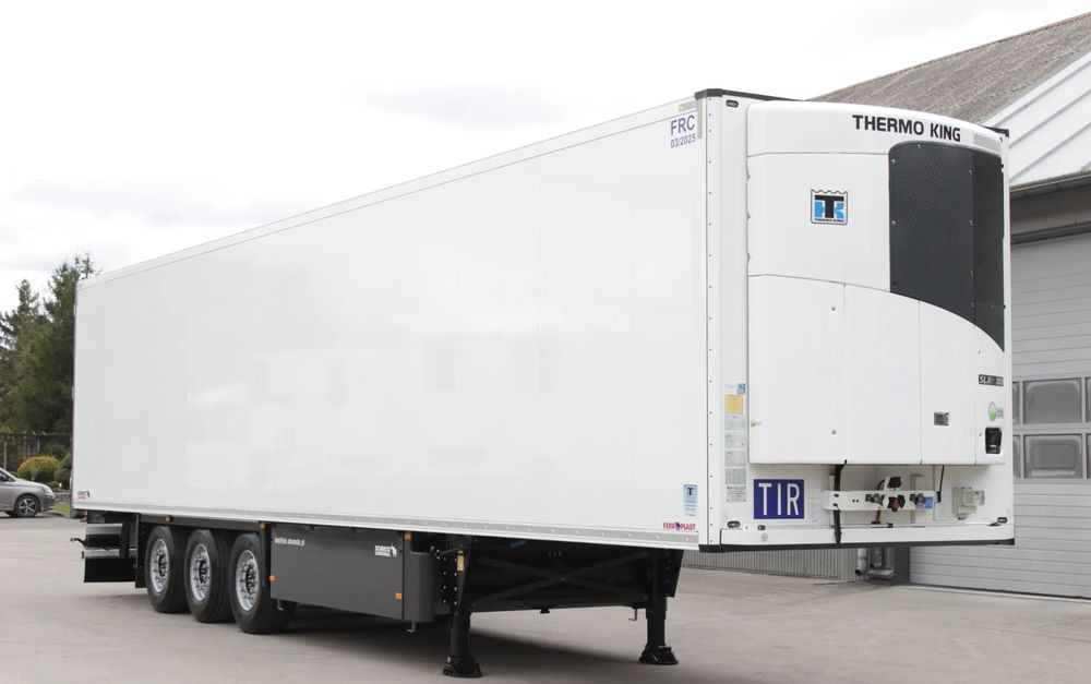 Schmitz Cargobull / Thermo King SLXe 300 / FP 60 / 7 cm Ściana / SUPER STAN / - Refrigerated semi-trailer: picture 3 Schmitz Cargobull / Thermo King SLXe 300 / FP 60 / 7 cm Ściana / SUPER STAN / - Refrigerated semi-trailer: picture 3