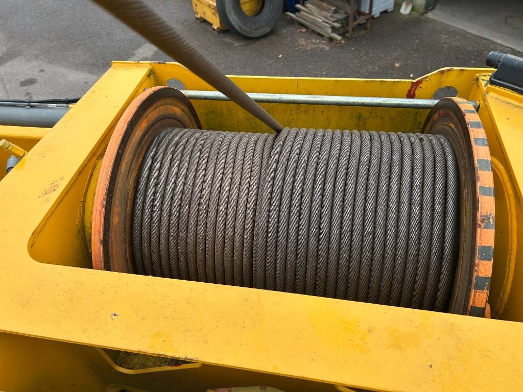 All terrain crane Grove GMK 3055: picture 23 All terrain crane Grove GMK 3055: picture 23