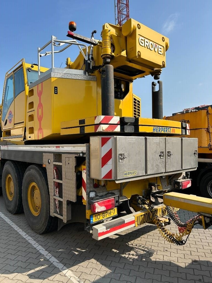 Grove GMK 4100L-1 - All terrain crane: picture 3 Grove GMK 4100L-1 - All terrain crane: picture 3