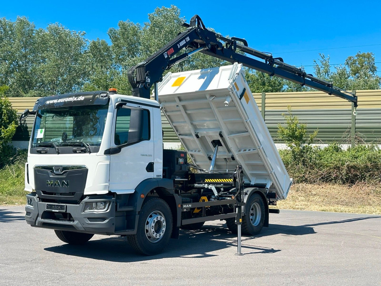 MAN TGM 18.320 4x2 Euro6e Hiab X-HiDuo 138DS-4 - Tipper, Crane truck: picture 2 MAN TGM 18.320 4x2 Euro6e Hiab X-HiDuo 138DS-4 - Tipper, Crane truck: picture 2
