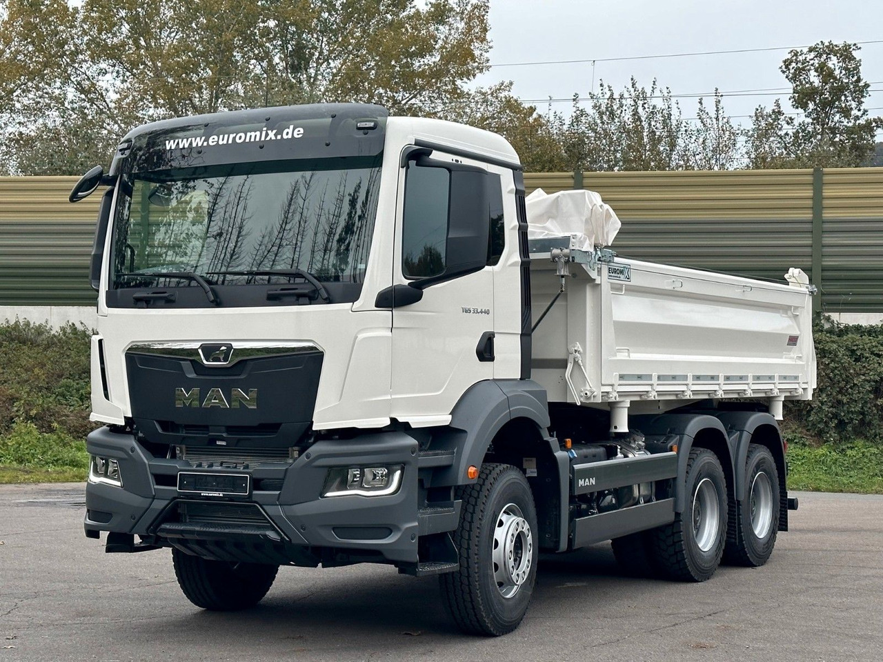 MAN TGS 33.440 6x4 /Euro6 3-Seiten-Kipper EuromixMTP - Tipper: picture 2 MAN TGS 33.440 6x4 /Euro6 3-Seiten-Kipper EuromixMTP - Tipper: picture 2