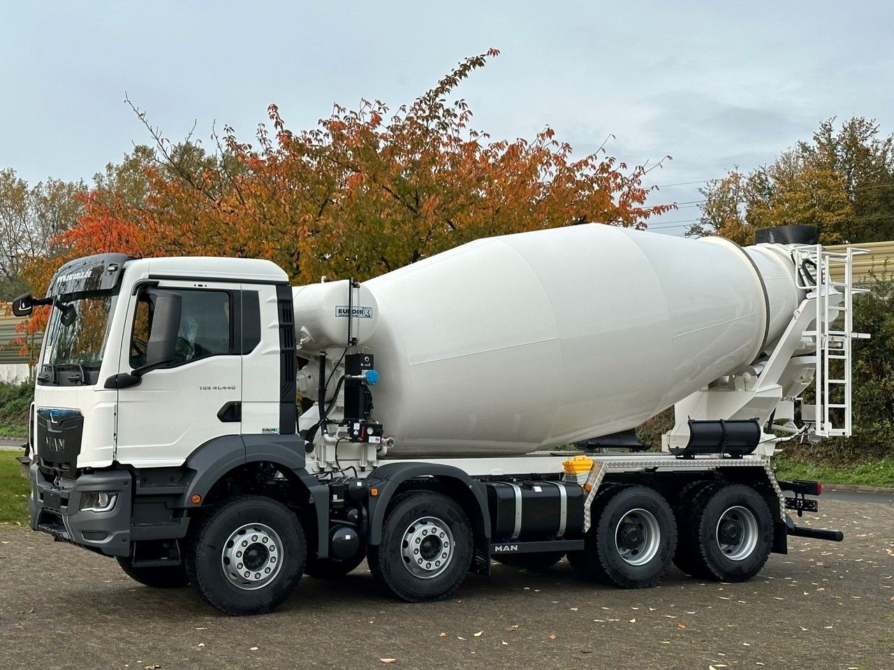MAN TGS 41.440 8x4 /Euro6e Euromix EM 10 L - Concrete mixer truck: picture 4 MAN TGS 41.440 8x4 /Euro6e Euromix EM 10 L - Concrete mixer truck: picture 4