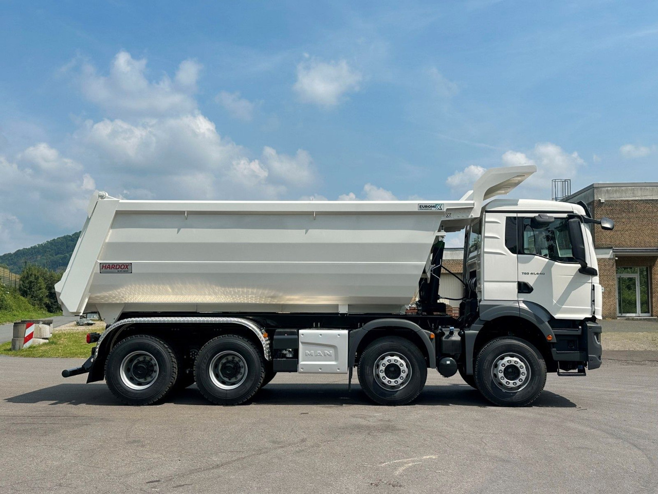 MAN TGS 41.440 8x4 EuromixMTP Mulden-Kipper - Tipper: picture 4 MAN TGS 41.440 8x4 EuromixMTP Mulden-Kipper - Tipper: picture 4