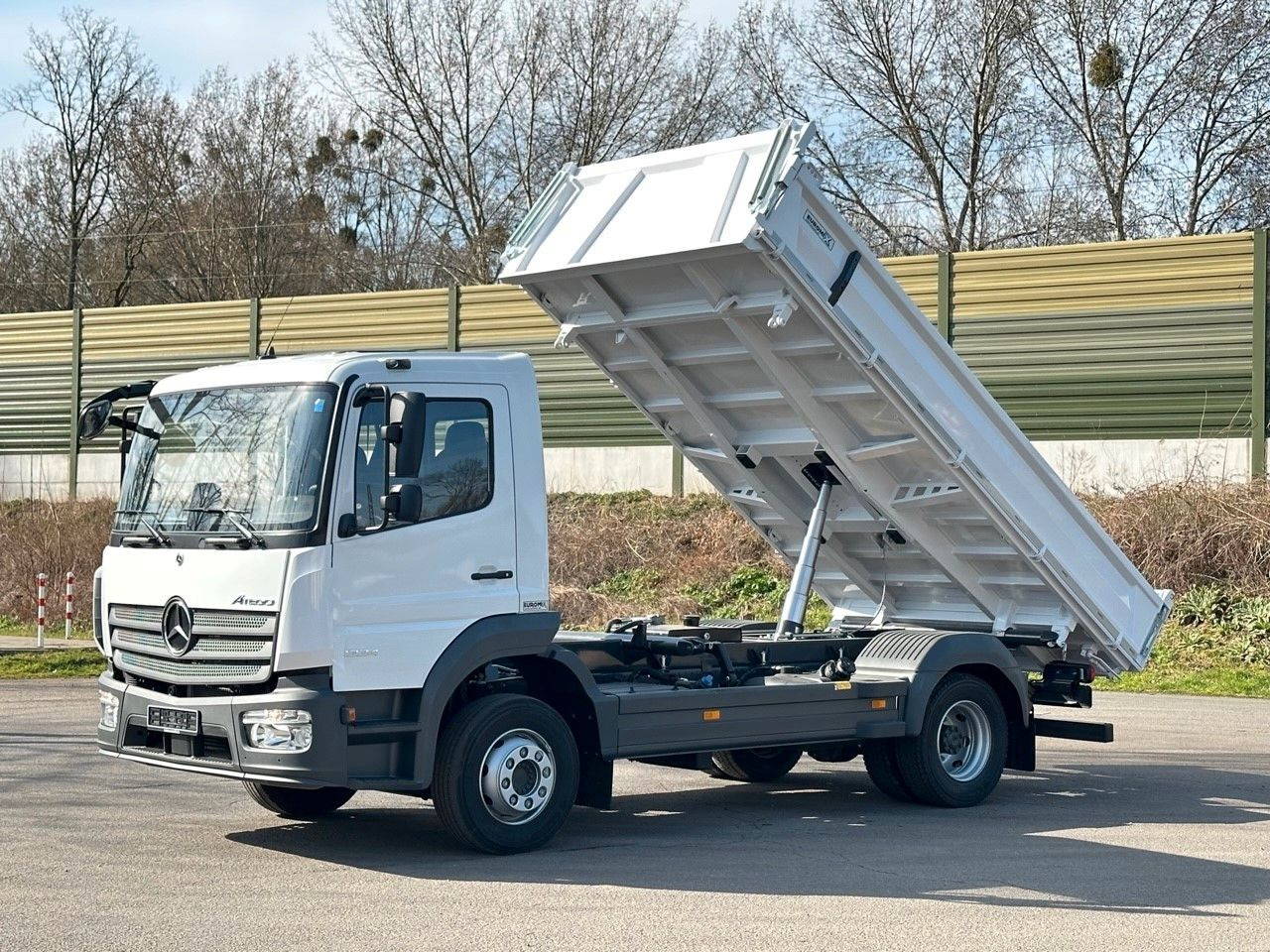 Mercedes-Benz Atego 1224 K EuromixMTP 3-Seiten-Kipper - Tipper: picture 1 Mercedes-Benz Atego 1224 K EuromixMTP 3-Seiten-Kipper - Tipper: picture 1