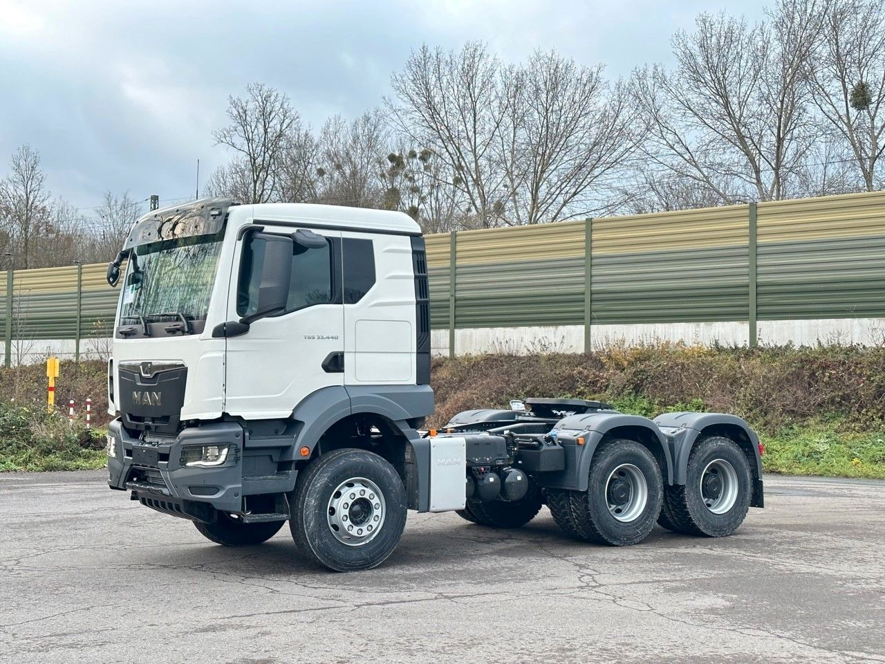 MAN TGS 33.440 BBS 6X4 EUROMIX MTP Kipper-Auflieger - Tractor unit: picture 5 MAN TGS 33.440 BBS 6X4 EUROMIX MTP Kipper-Auflieger - Tractor unit: picture 5