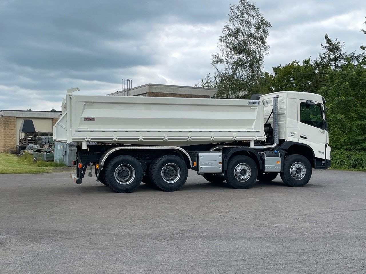 Volvo FMX 500 8X4 Retarder EuromixMTP Kipper - Tipper: picture 5 Volvo FMX 500 8X4 Retarder EuromixMTP Kipper - Tipper: picture 5