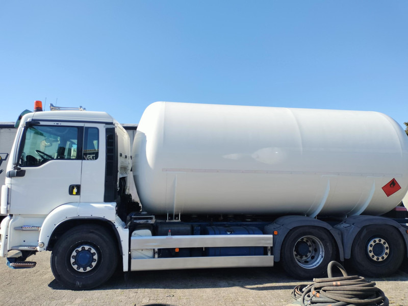MAN TGS 2011. 6x4 -24000 L Gas tank truck -Gas, Gaz, LPG, GPL, Propane, Butane tank, Gastank ID 2.165 Rootselaar, flowmeter, Sihi pump - Tanker truck: picture 1 MAN TGS 2011. 6x4 -24000 L Gas tank truck -Gas, Gaz, LPG, GPL, Propane, Butane tank, Gastank ID 2.165 Rootselaar, flowmeter, Sihi pump - Tanker truck: picture 1