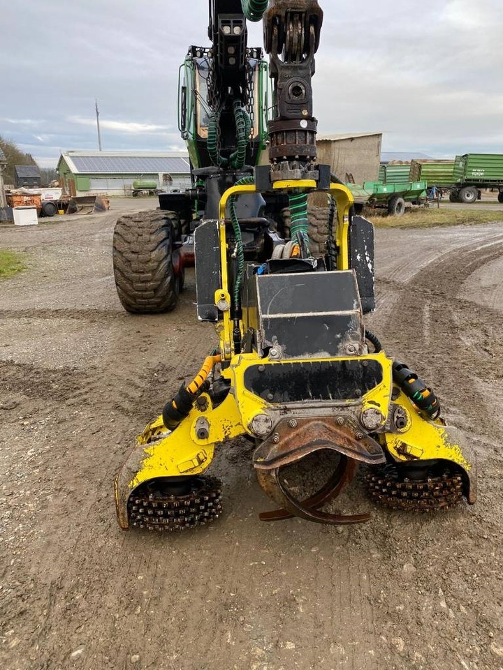 Forestry harvester John Deere 1270 G: picture 20