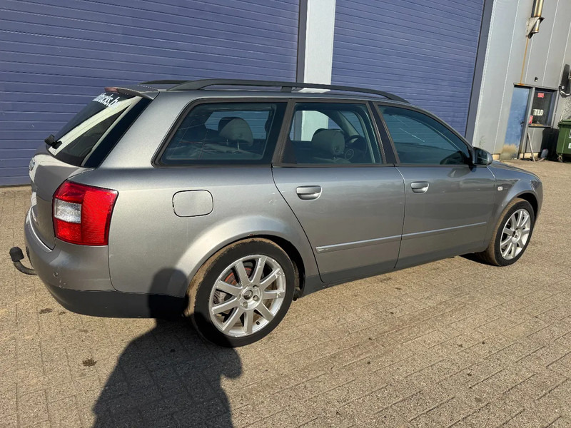 Audi A4 **1900TDI-AC** - Car: picture 4 Audi A4 **1900TDI-AC** - Car: picture 4