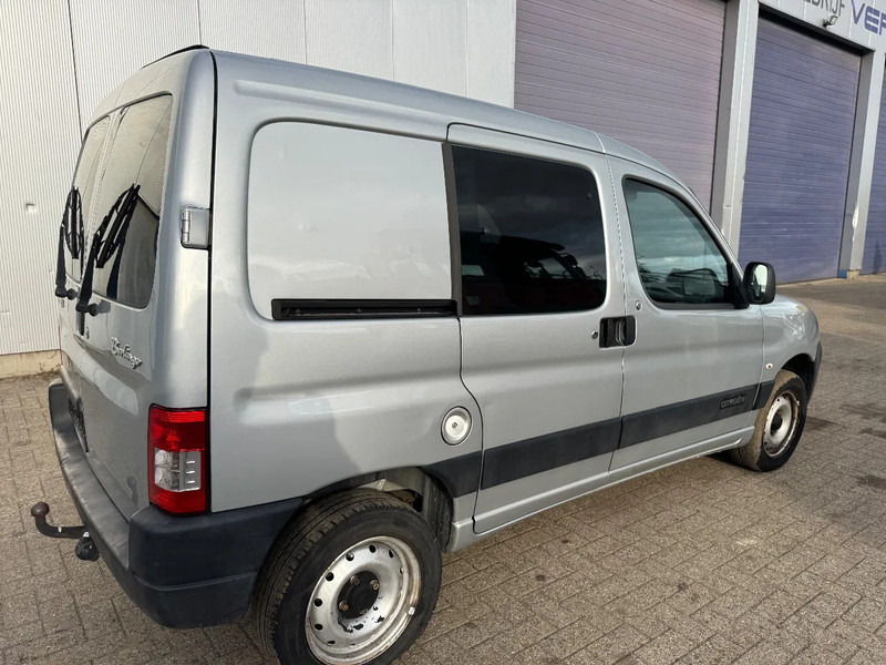 Citroën Berlingo **AIRCO-EURO4** - Small van: picture 4 Citroën Berlingo **AIRCO-EURO4** - Small van: picture 4