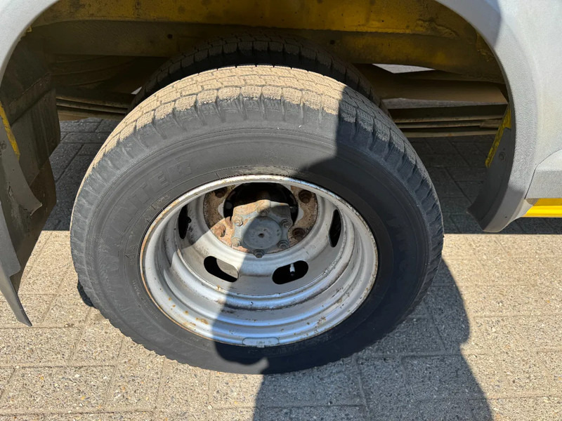 Mercedes-Benz Sprinter **414 PETROL-ESSENCE-115000Km** - Panel van: picture 4 Mercedes-Benz Sprinter **414 PETROL-ESSENCE-115000Km** - Panel van: picture 4