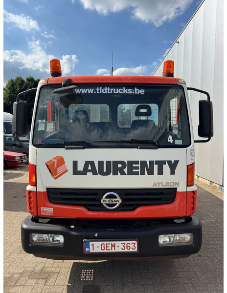 Nissan ATLEON **80.14-MACHINERY/CARTRANSPORTER - Car transporter truck: picture 2 Nissan ATLEON **80.14-MACHINERY/CARTRANSPORTER - Car transporter truck: picture 2